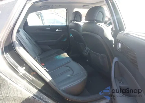 2015 Hyundai Sonata Limited z USA, uszkodzony, nr VIN 5NPE34AF5FH116751